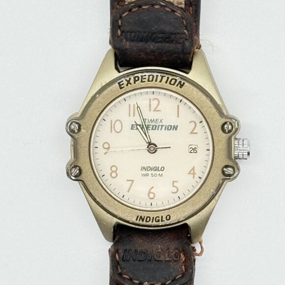 Men's Timex Expedition Indiglo Watch W/ Original Band - New Battery - Picture 3 of 15